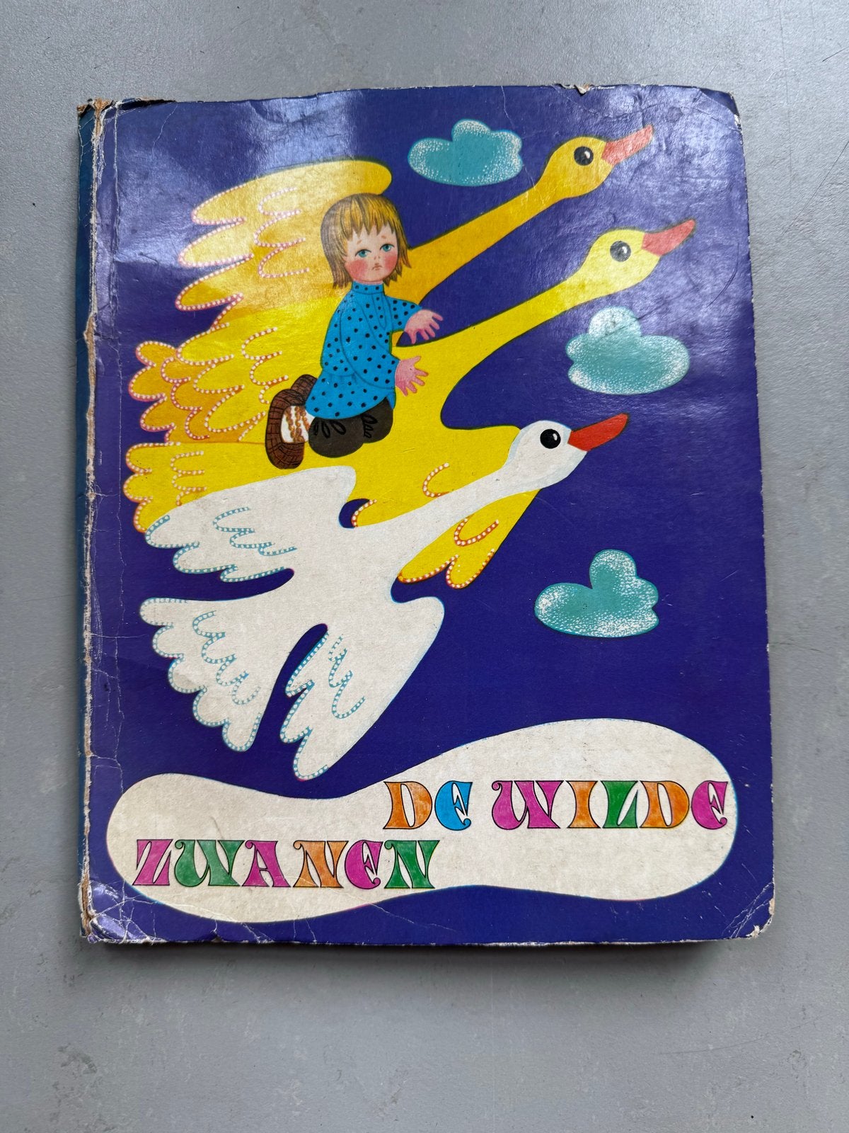 Zeldzaam Pop-up Boek: De Wilde Zwanen - L. Majorowa, Boeken, Ophalen of Verzenden, Gelezen, Uitklap-, Voel- of Ontdekboek, 3 tot 4 jaar