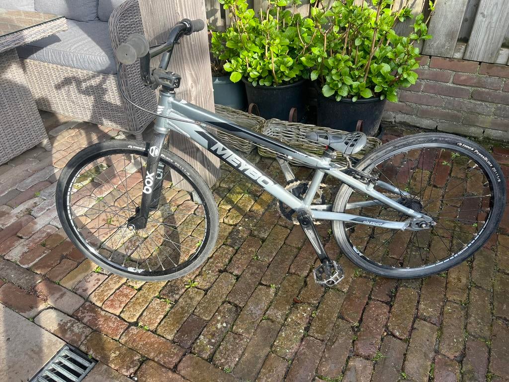 Meybo Holeshot Expert Race BMX – Met Carbon Vork, Fietsen en Brommers, Fietsen | Crossfietsen en BMX, Zo goed als nieuw, 16 tot 20 inch