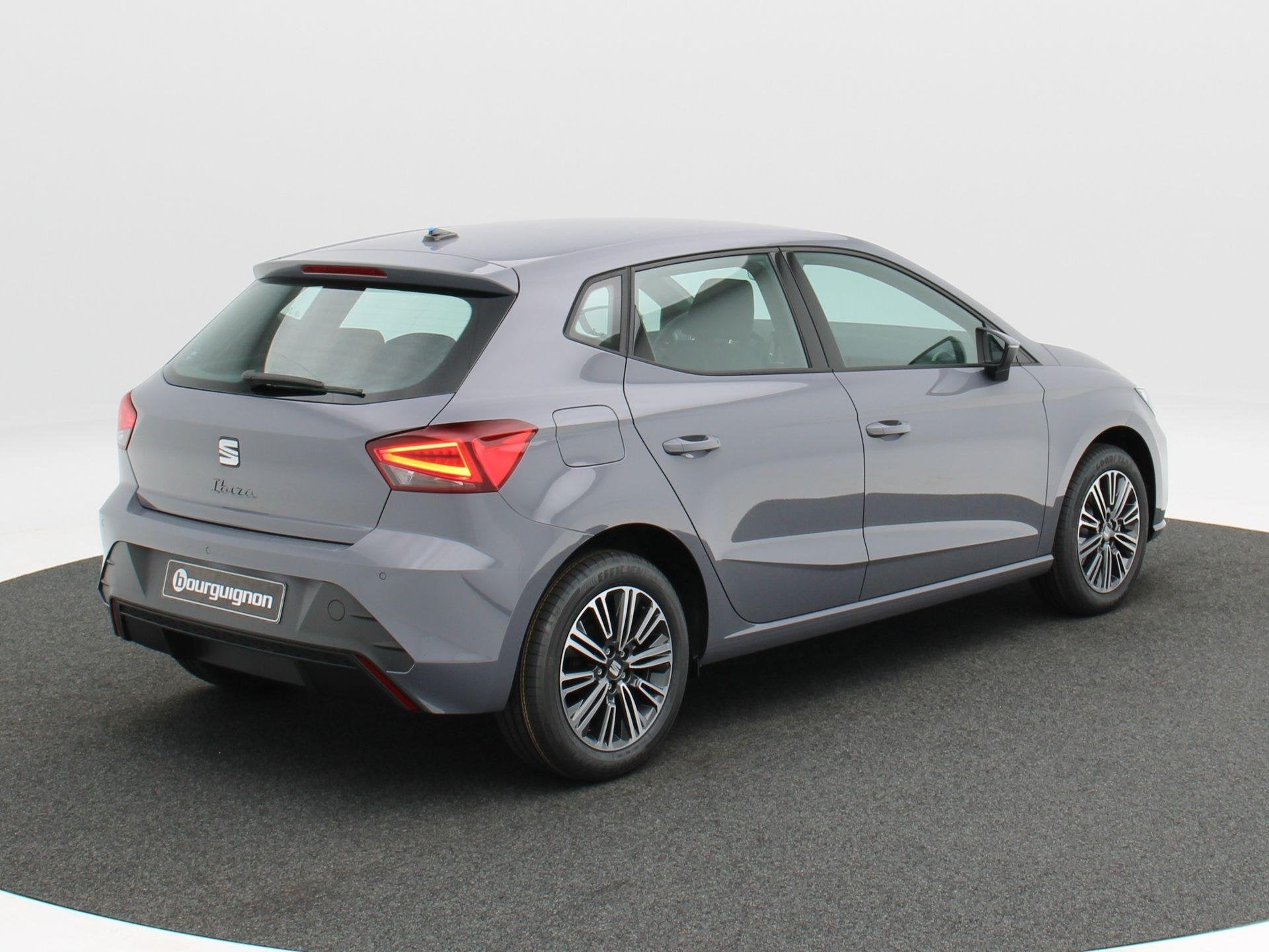 SEAT Ibiza Style 1.0 TSI 95 PK | Cruise control | Parkeersen, Auto's, Seat, Voorwielaandrijving, Stof, 95 pk, Ibiza