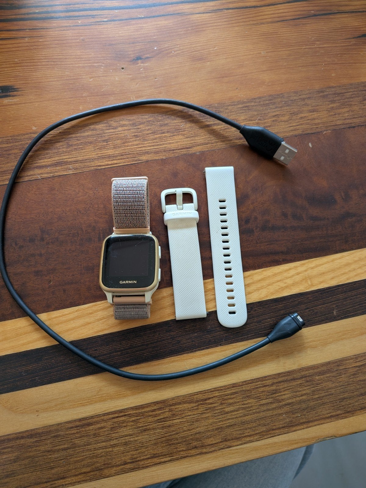 Garmin Venu Sq smartwatch met extra bandje en oplader, Sieraden, Tassen en Uiterlijk, GPS, Garmin, Ophalen of Verzenden, Zo goed als nieuw