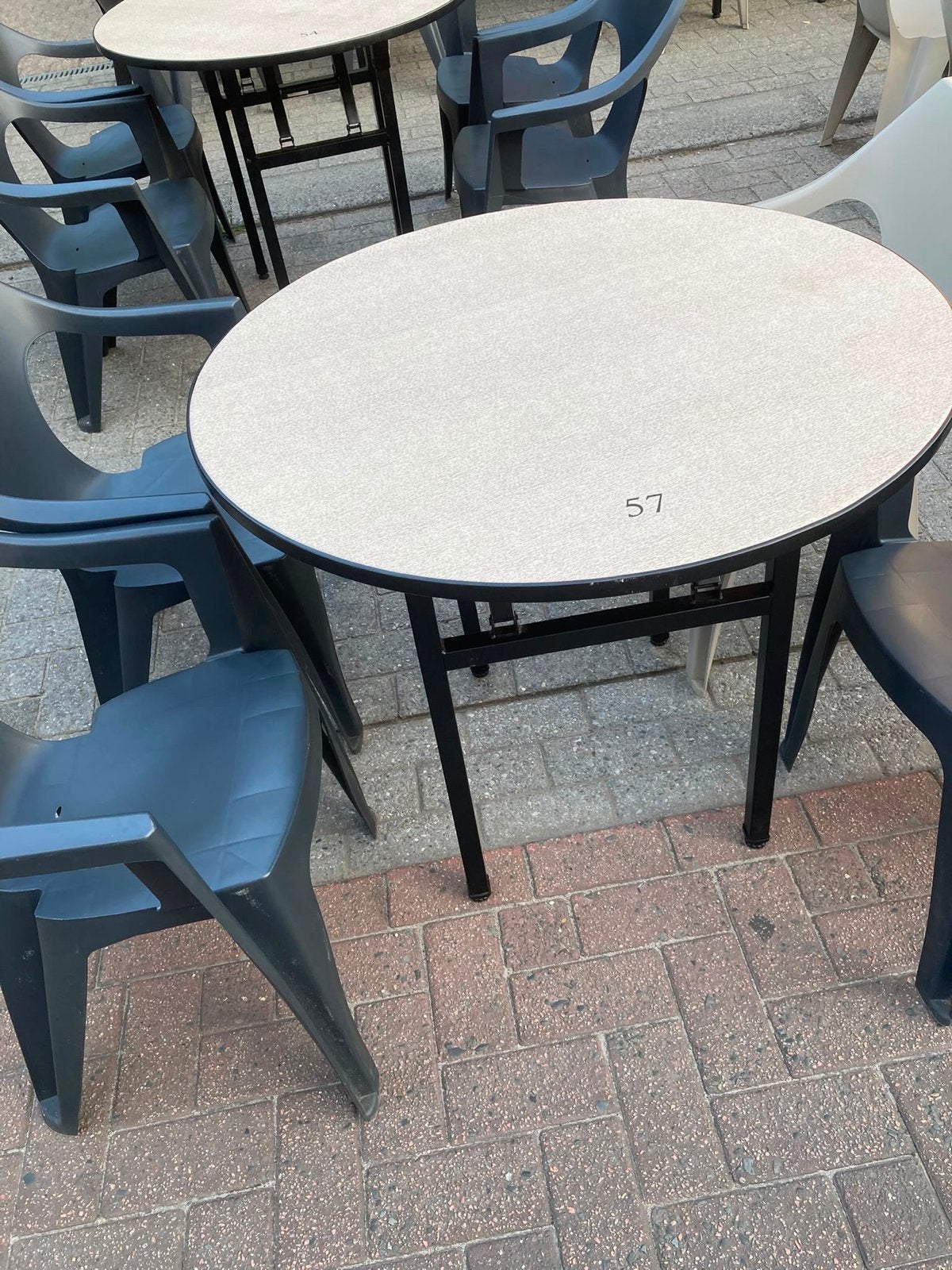 Ronde klaptafel met metalen onderstel, Huis en Inrichting, Tafels | Eettafels, Ophalen, Rond, 50 tot 100 cm, Zo goed als nieuw