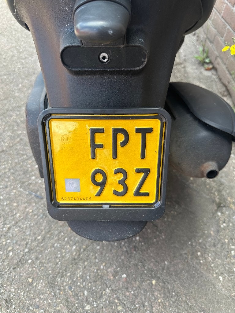 scooter, Piaggio, Ophalen of Verzenden, Zo goed als nieuw, Benzine