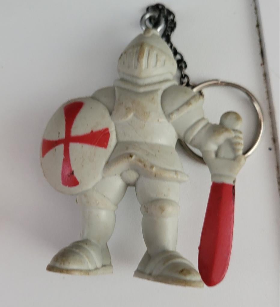 Sleutelhanger Ridder met Schild en Zwaard, Ophalen of Verzenden, Gebruikt, Knuffel of Figuurtje