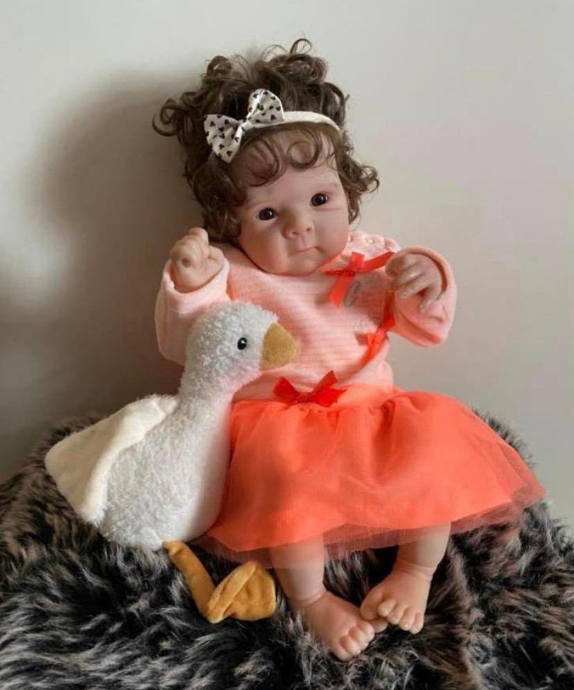 Schattig reborn meisje, levens echt🌸, Verzamelen, Poppen, Verzenden, Zo goed als nieuw, Pop, Levensecht of Reborn