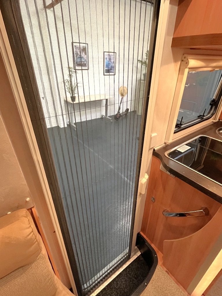 Foto 17 van Fiat Ducato 2.3 Hymer T674 Enkele Bedden / Euro5 / 86.000 km