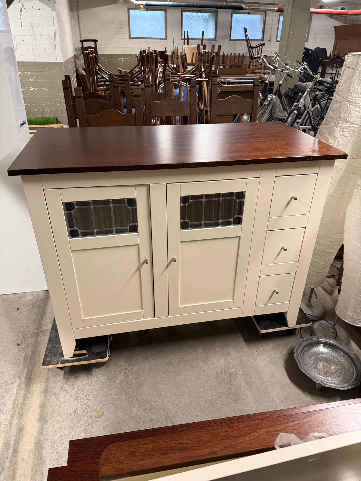 Kinderkamer commode met bed en schap, Ophalen, Gebruikt, 50 tot 70 cm, 100 cm of meer