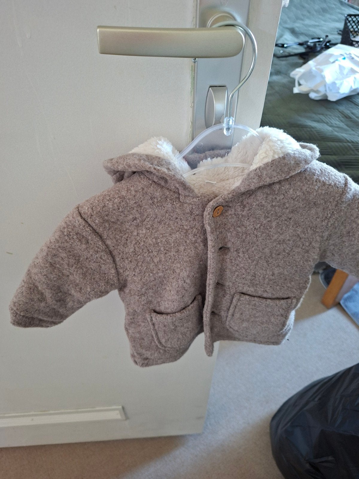 Diverse babykleding: jassen, broeken, rompers en mutsen, Ophalen of Verzenden, Zo goed als nieuw, Diverse, Jongetje
