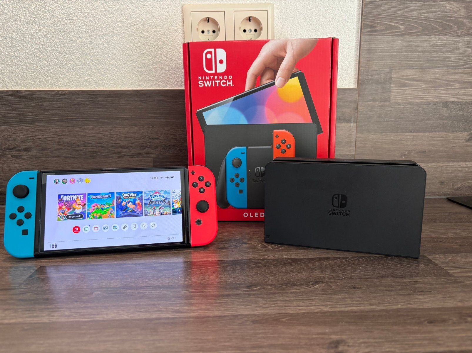 Nintendo switch OLED, Ophalen, Zo goed als nieuw, Met 3 controllers of meer, Switch OLED
