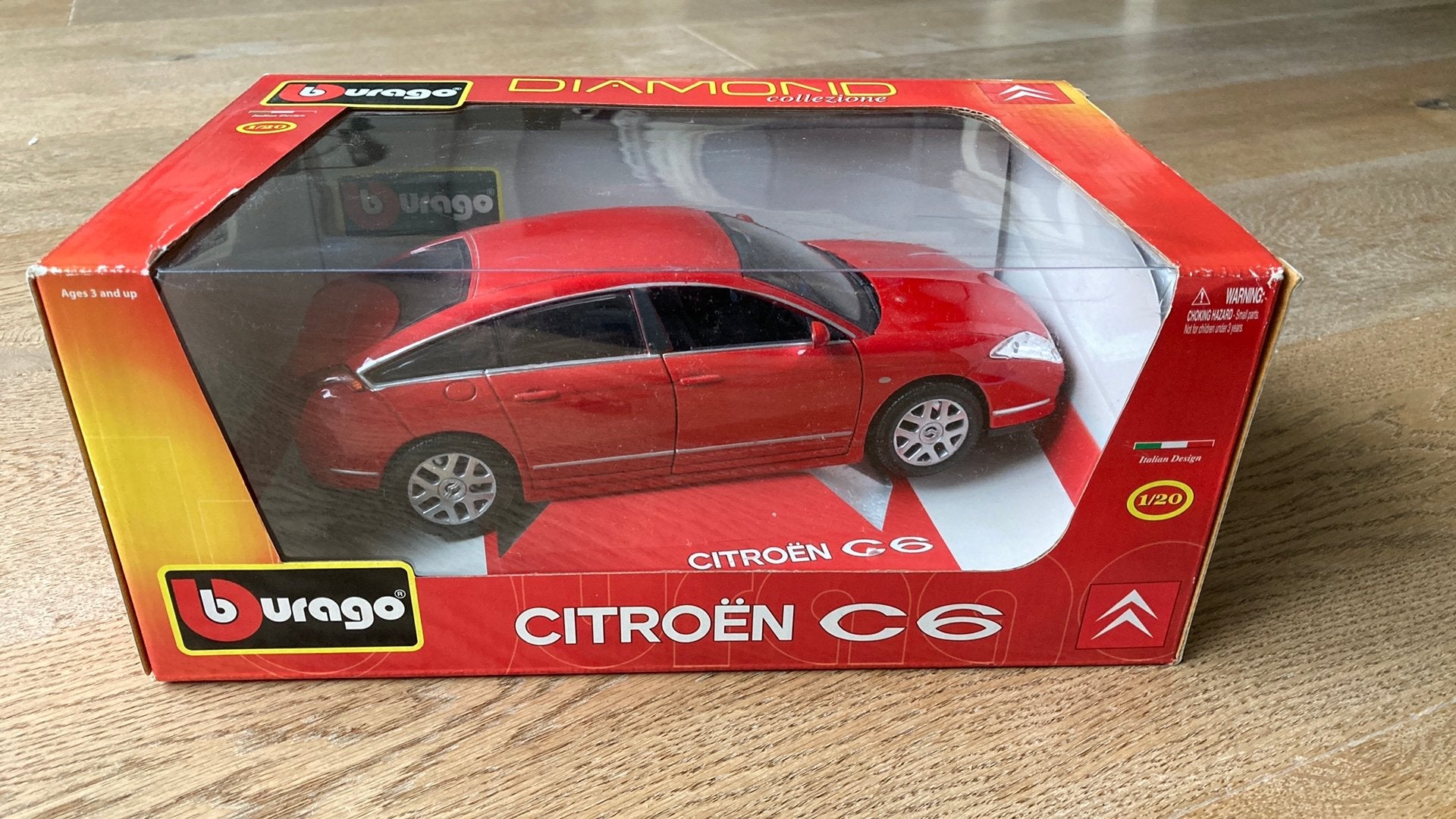 Citroën C6 van Bburago nieuw in doos, Ophalen of Verzenden, Zo goed als nieuw, Bburago