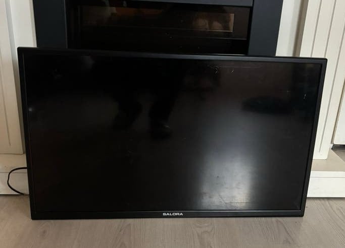 Salora Smart Tv 32’, Ophalen, Zo goed als nieuw, 50 Hz, Overige merken