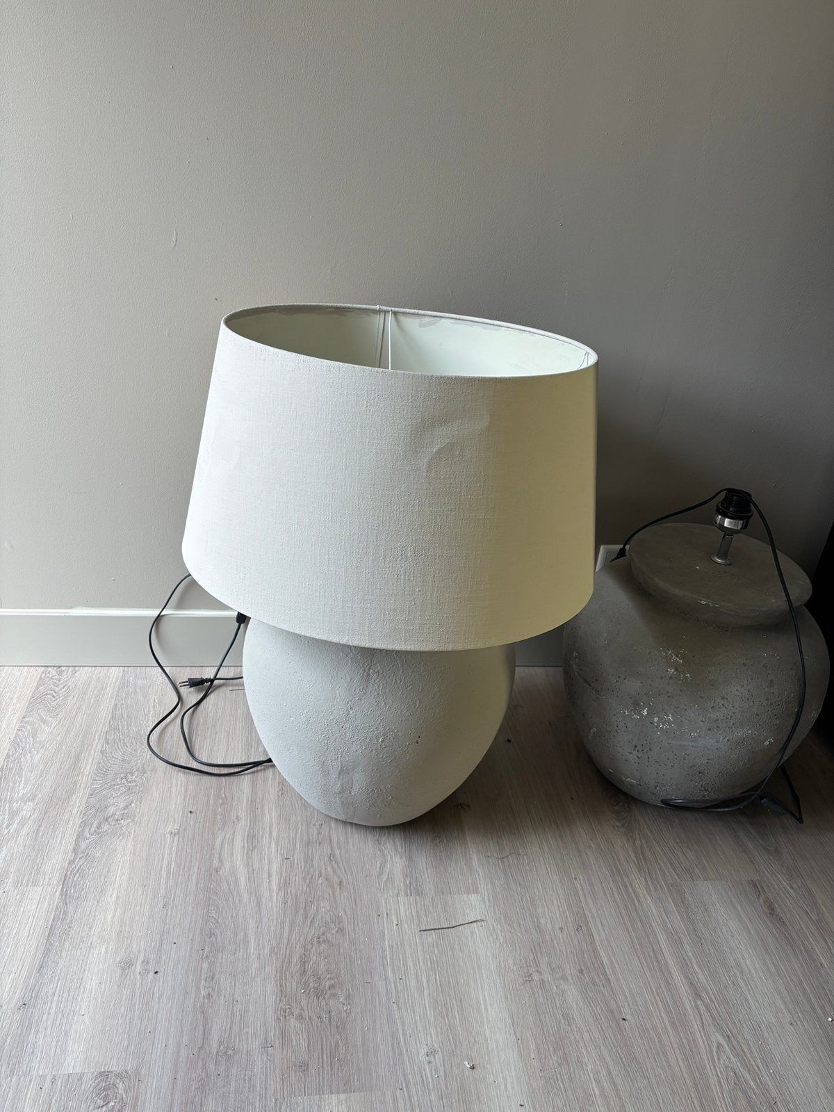 2 grote kruik lampen met 2 kappen, Ophalen, Gebruikt