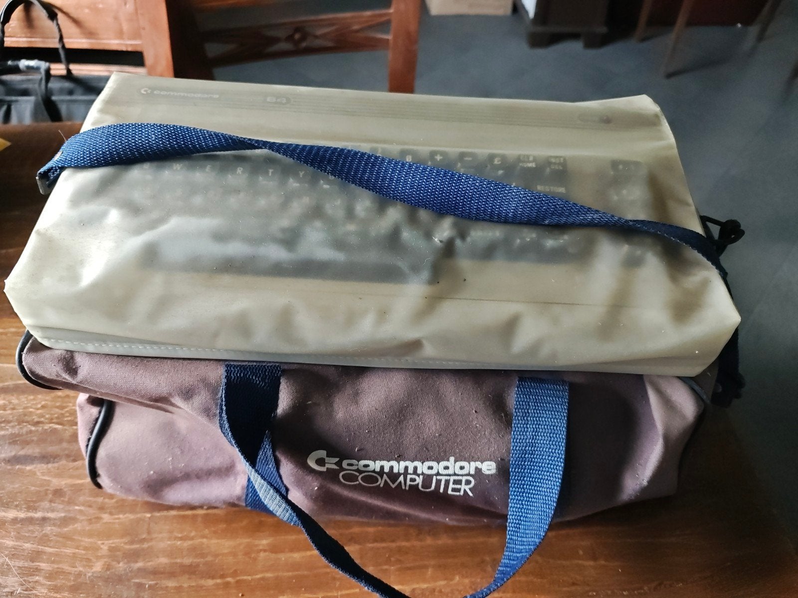 Commodore 64 Compleet Pakket - Vintage Computer Set, Ophalen, Gebruikt