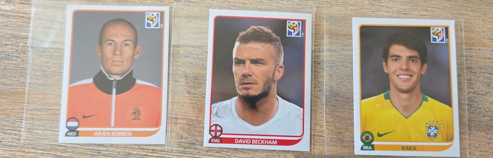3 Panini 2010 WK stickers: Robben, Beckham, Kaká, Verzamelen, Ophalen of Verzenden, Zo goed als nieuw, Buitenlandse clubs, Poster, Plaatje of Sticker