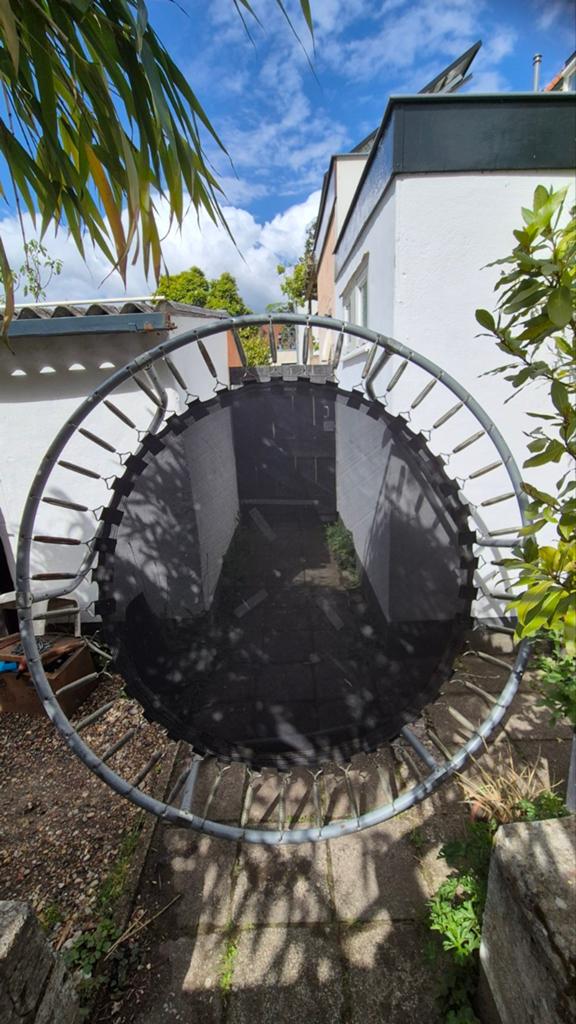 Trampoline, Ophalen, Gebruikt