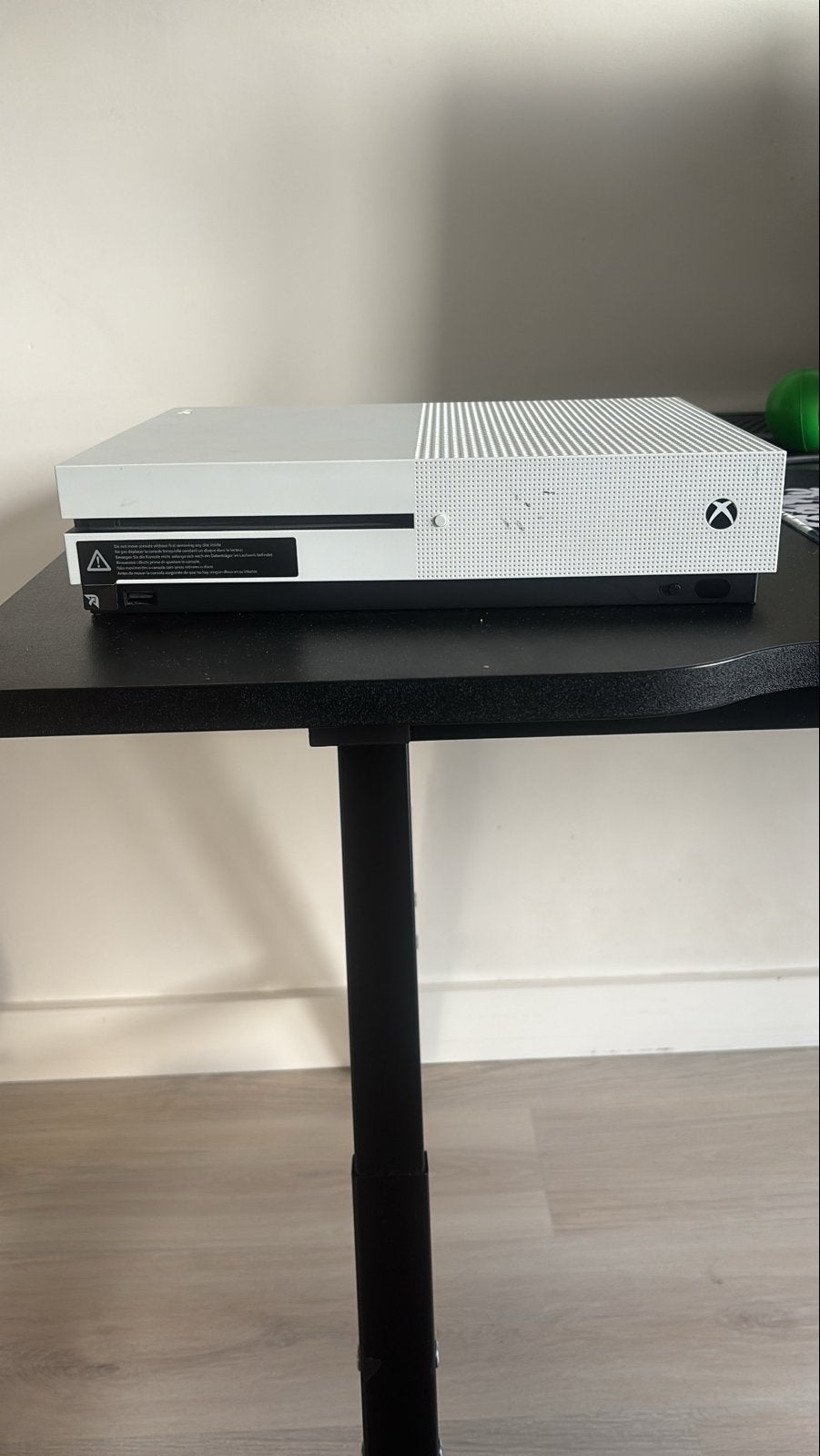 Xbox One S - Zonder controllers, Spelcomputers en Games, Met games, Xbox One S, Ophalen of Verzenden, Zo goed als nieuw