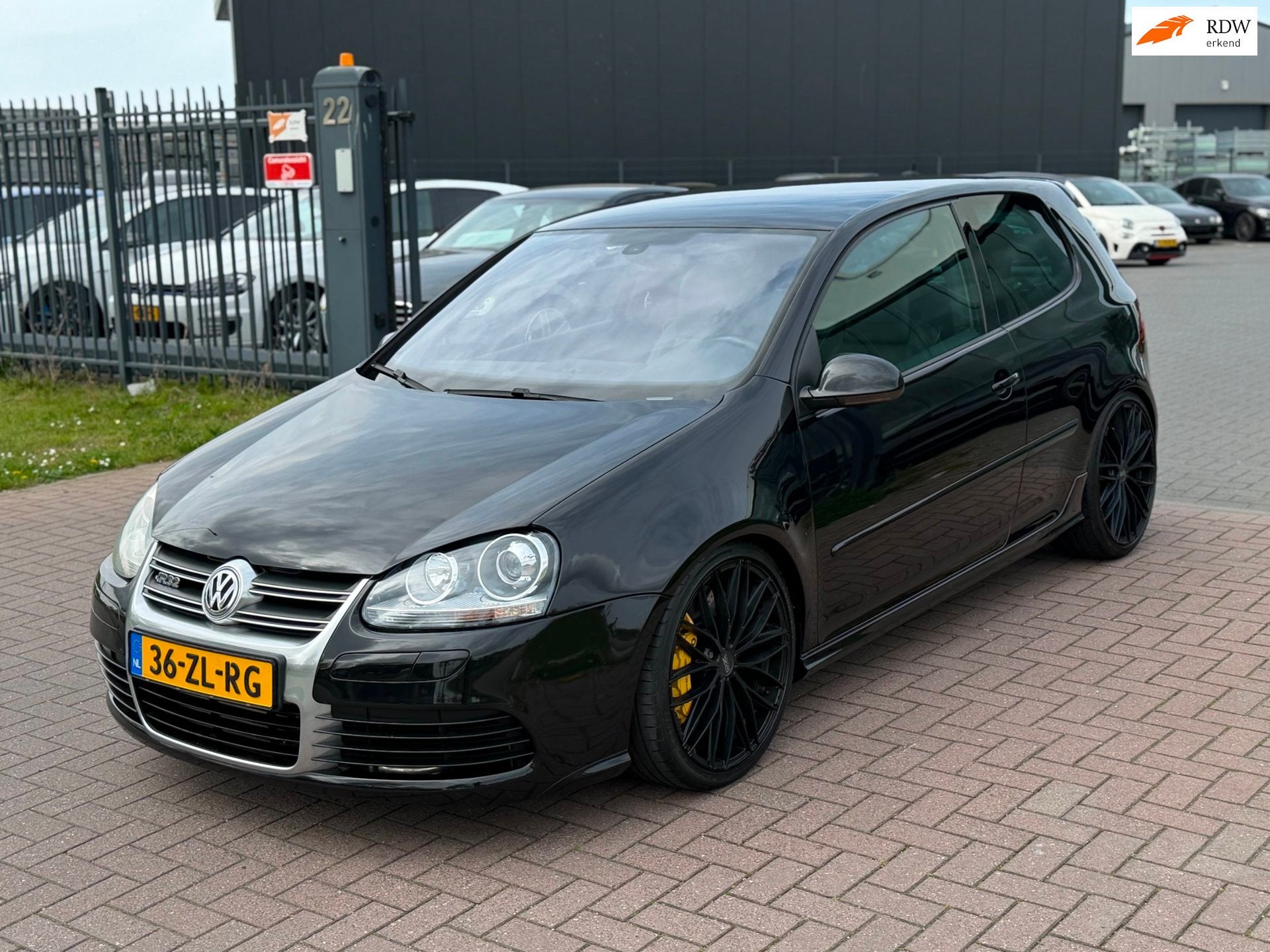 Volkswagen Golf 3.2 R32 DSG 2006 Rotrex TVS Supercharged 420, Gebruikt, Zwart, 3189 cc, Zwart