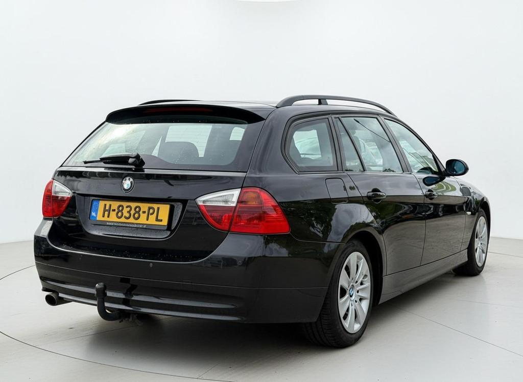 BMW 3-serie Touring 318i MOTORLAMPJE BRANDT, Auto's, Handgeschakeld, 1405 kg, Geïmporteerd, 5 stoelen