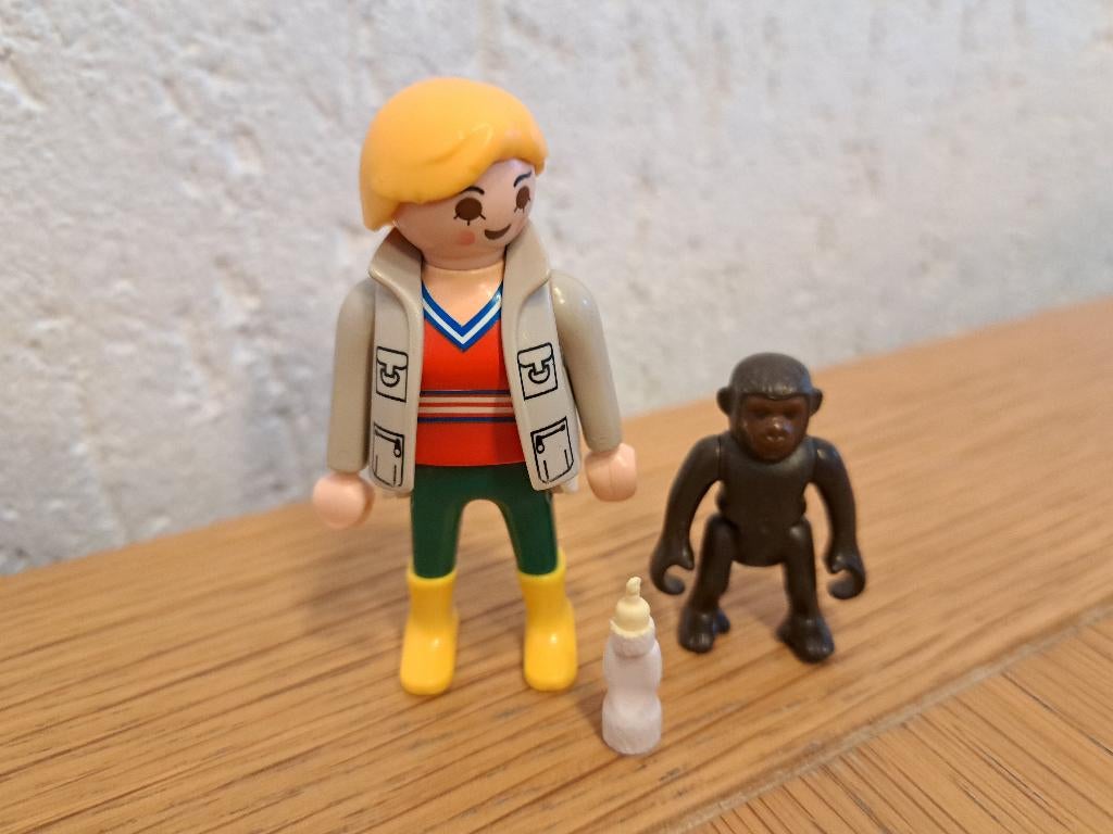 playmobil dierenarts met gorilla 4757 compleet, Kinderen en Baby's, Speelgoed | Playmobil, Ophalen of Verzenden, Gebruikt