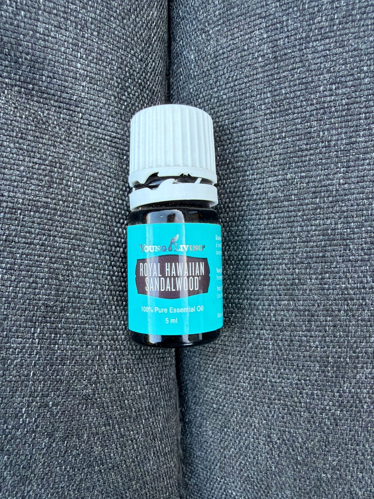 Young Living Essentiële Olie Royal Hawaïen Sandelwood zgan, Ophalen of Verzenden, Zo goed als nieuw, Aroma