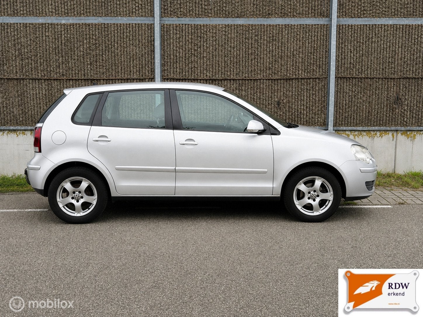 Volkswagen Polo 1.4-16V Comfortline NAP/AIRCO/NETTE AUTO, Auto's, Voorwielaandrijving, Origineel Nederlands, Bedrijf, Handgeschakeld