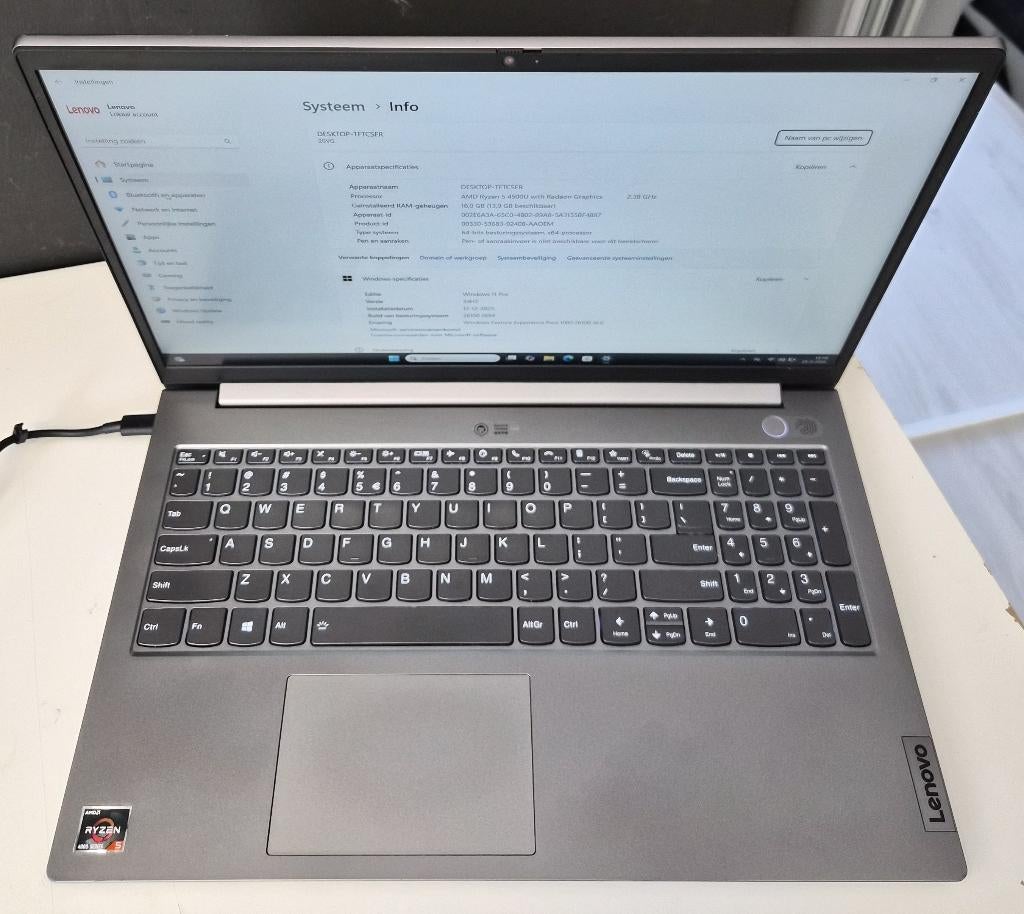Lenovo ThinkBook 15 G2 ARE Ryzen 5 2.3GHz 16GB DDR4 256GBSSD, Lenovo, 15 inch, Qwerty, Refurbished
