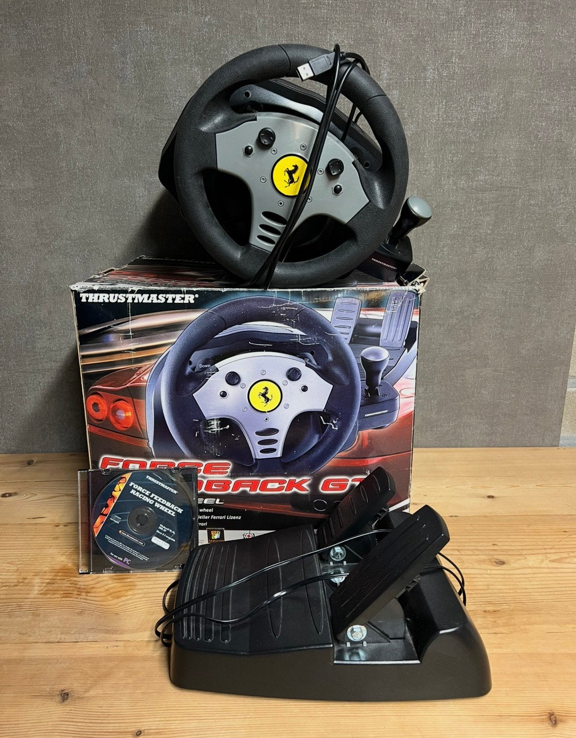 Guillemot Force Feedback Racing Wheel! - Inclusief een game, Ophalen of Verzenden, Overige merken, Zo goed als nieuw