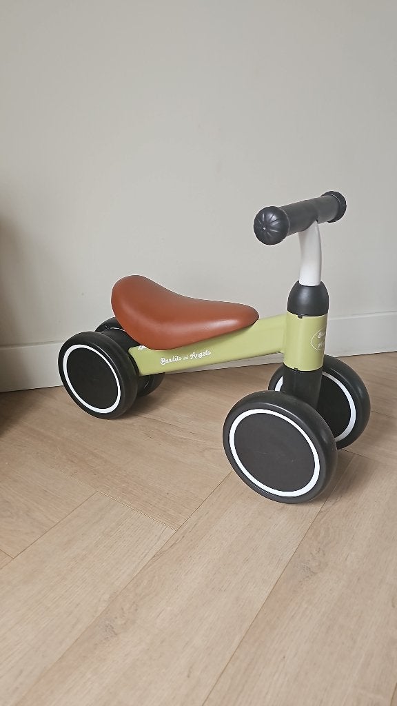Loopfietsje bandits and angels, Ophalen, Zo goed als nieuw, Loopfiets