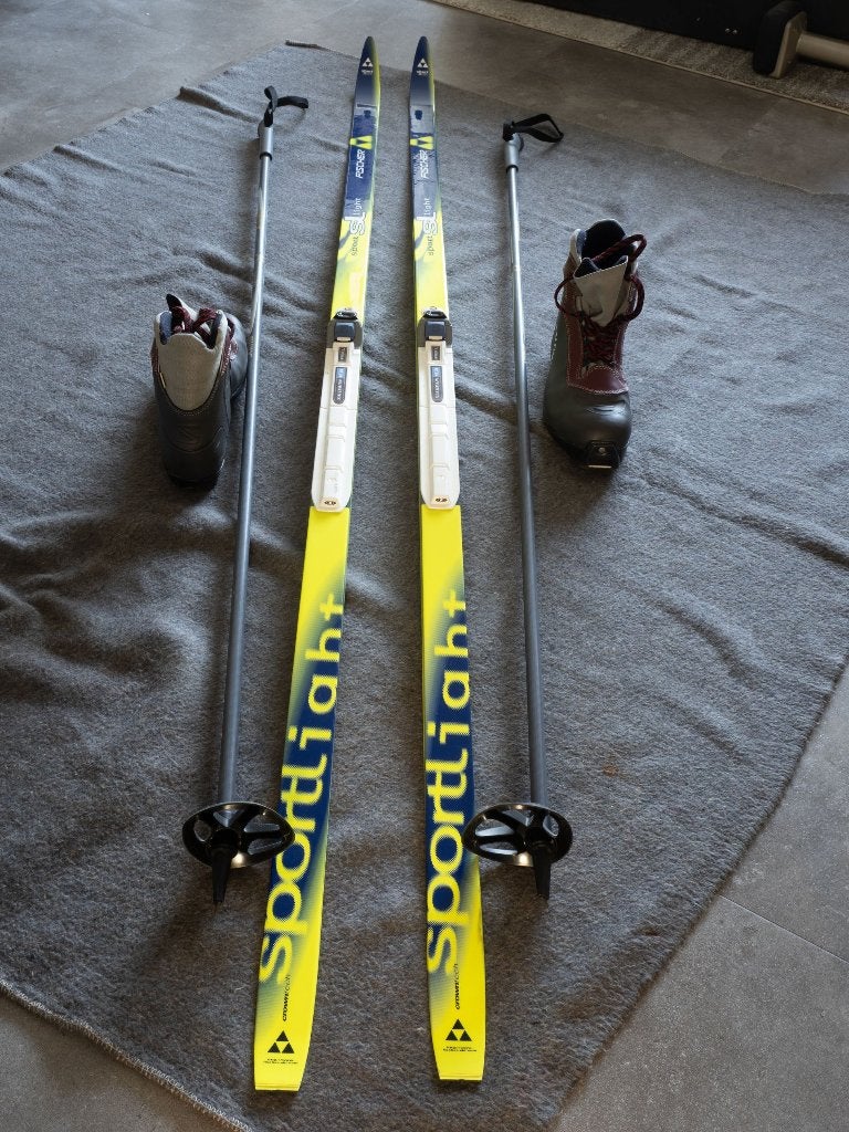 Fischer Langlauf Ski Set met Salomon Bindingen en Schoenen, Ophalen, Zo goed als nieuw, Carve, Ski's