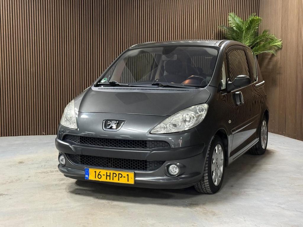 Peugeot 1007 1.6-16V Sporty (bj 2009, automaat), Auto's, Peugeot, Automaat, 15 km/l, Gebruikt, 4 cilinders