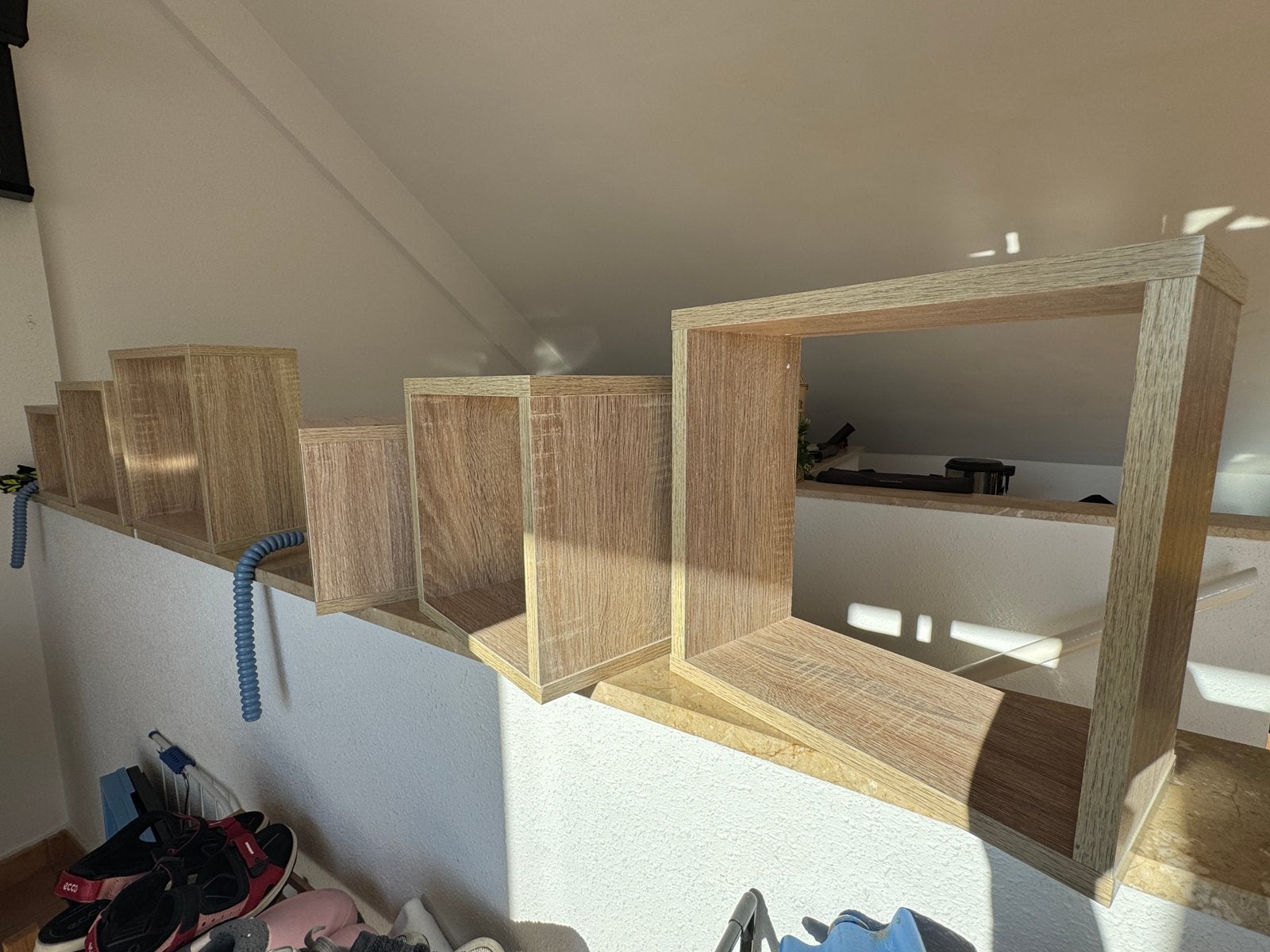 Wandkastjes 2x3 maten berken kleur, Ophalen, Zo goed als nieuw