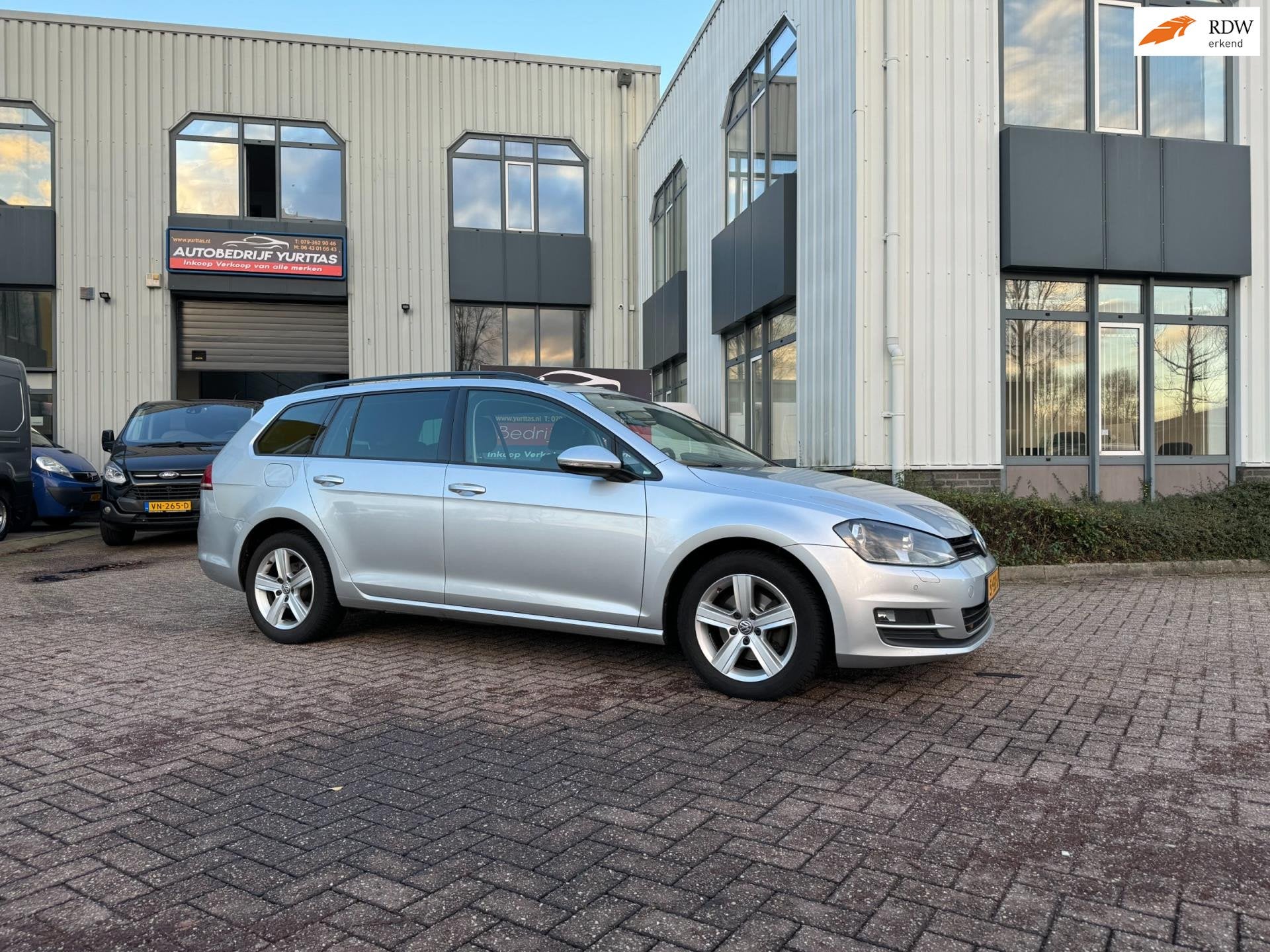 Volkswagen Golf Variant 1.2 TSI Highline AUTOMAAT, Auto's, Euro 5, Gebruikt, 4 cilinders, Alcantara