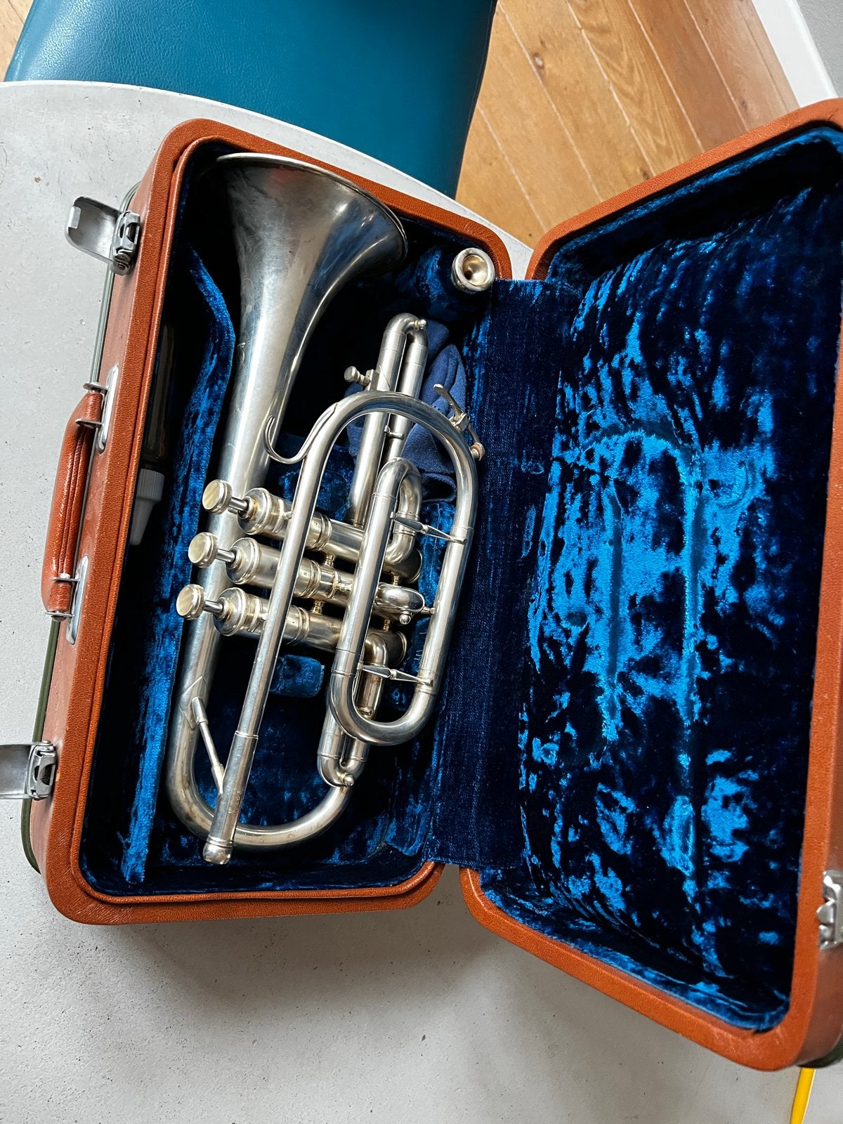 Cornet met Koffer, Ophalen of Verzenden, Gebruikt, Bes-trompet, Met koffer