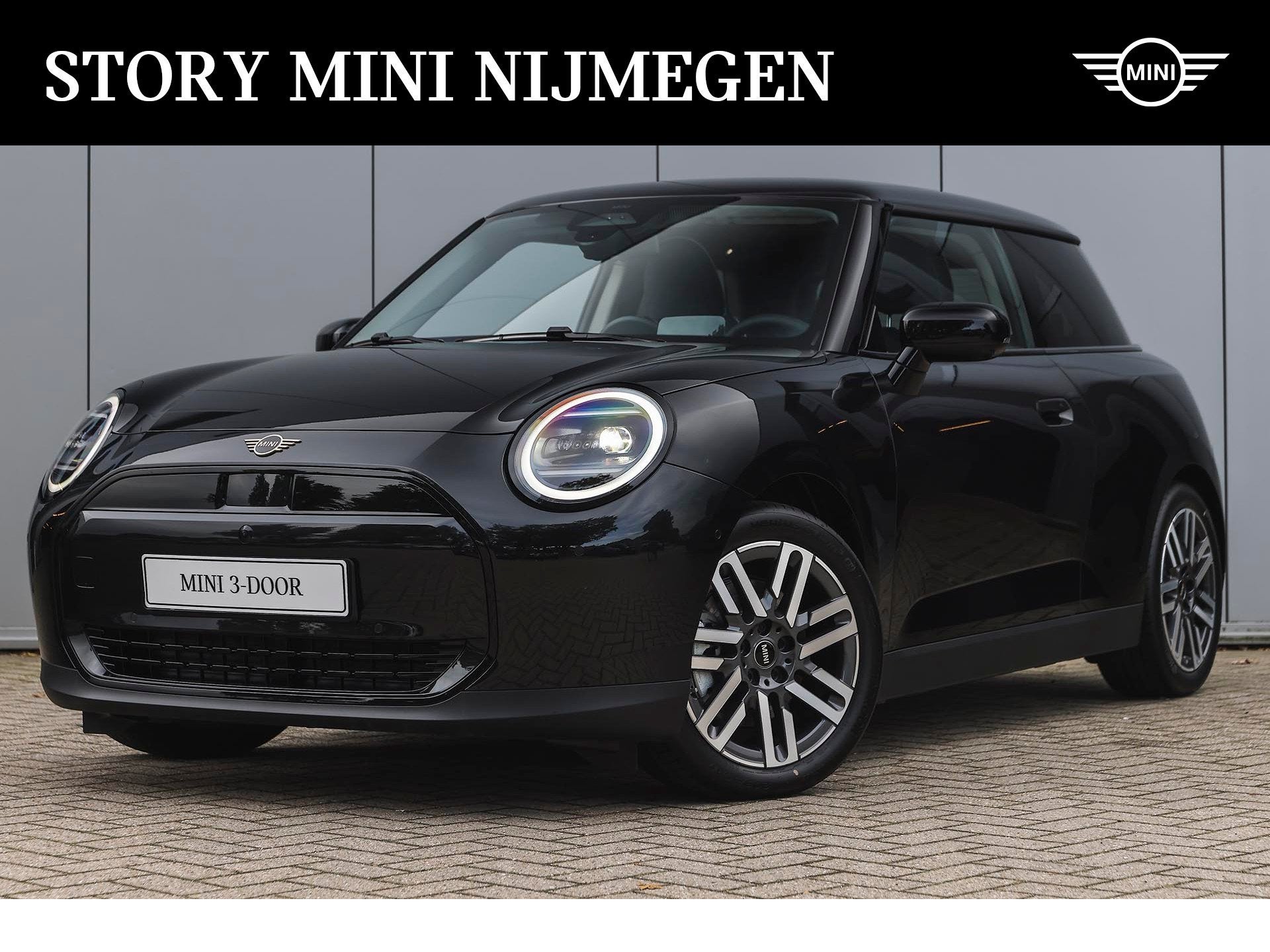MINI Hatchback Cooper E / Classic / Pakket L / 17 inch Paral