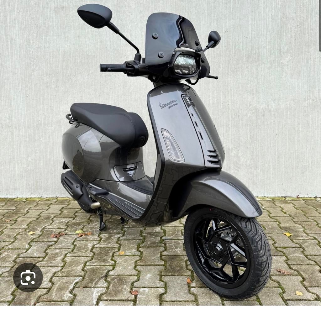 Vespa sprint GEZOCHT!, Ophalen of Verzenden, Zo goed als nieuw, Benzine