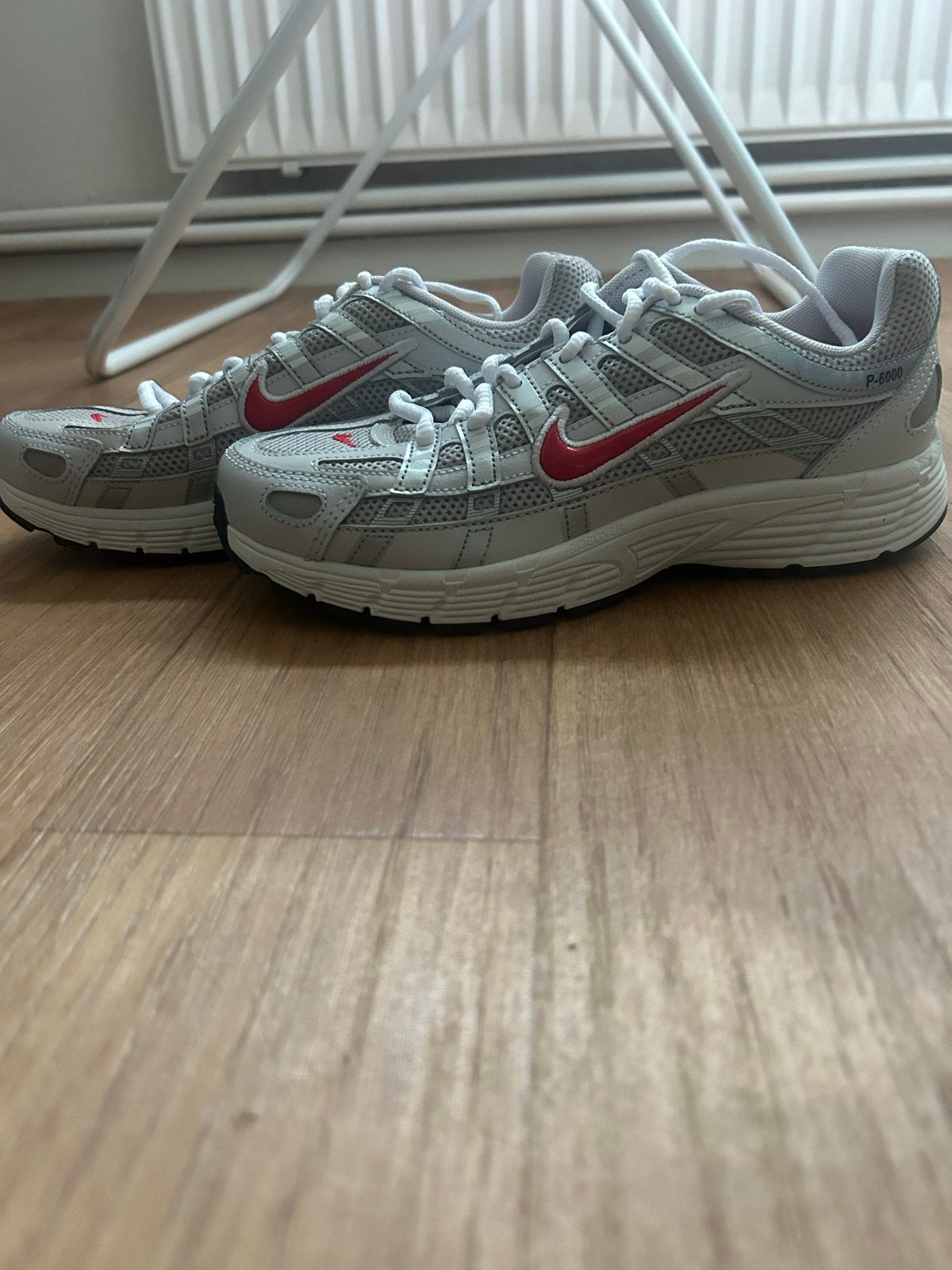 Nike P-6000 sneakers - Nieuw maat 36,5, Kleding | Dames, Wit, Nieuw, Ophalen of Verzenden, Sneakers of Gympen
