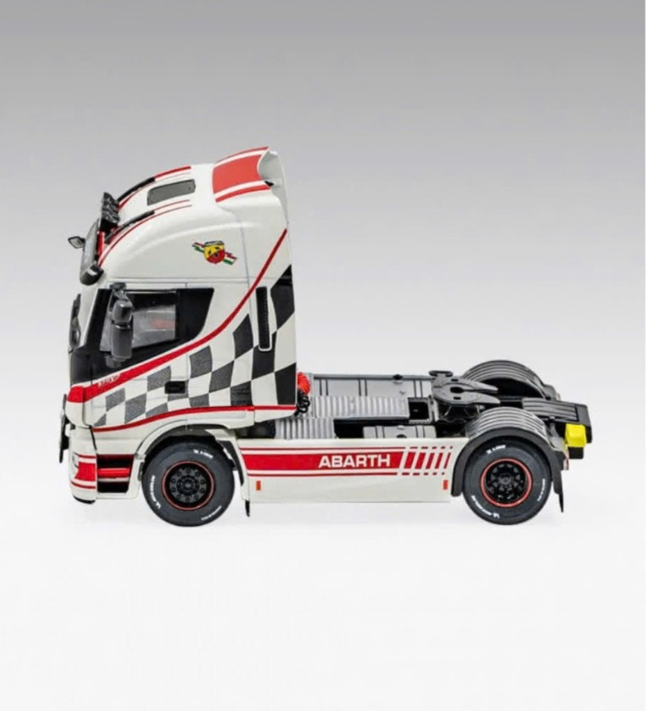 IVECO Stralis Abarth 1970 Camiones Tunning Nº 1 schaal 1/43, Verzenden, Nieuw, Bus of Vrachtwagen, Overige merken
