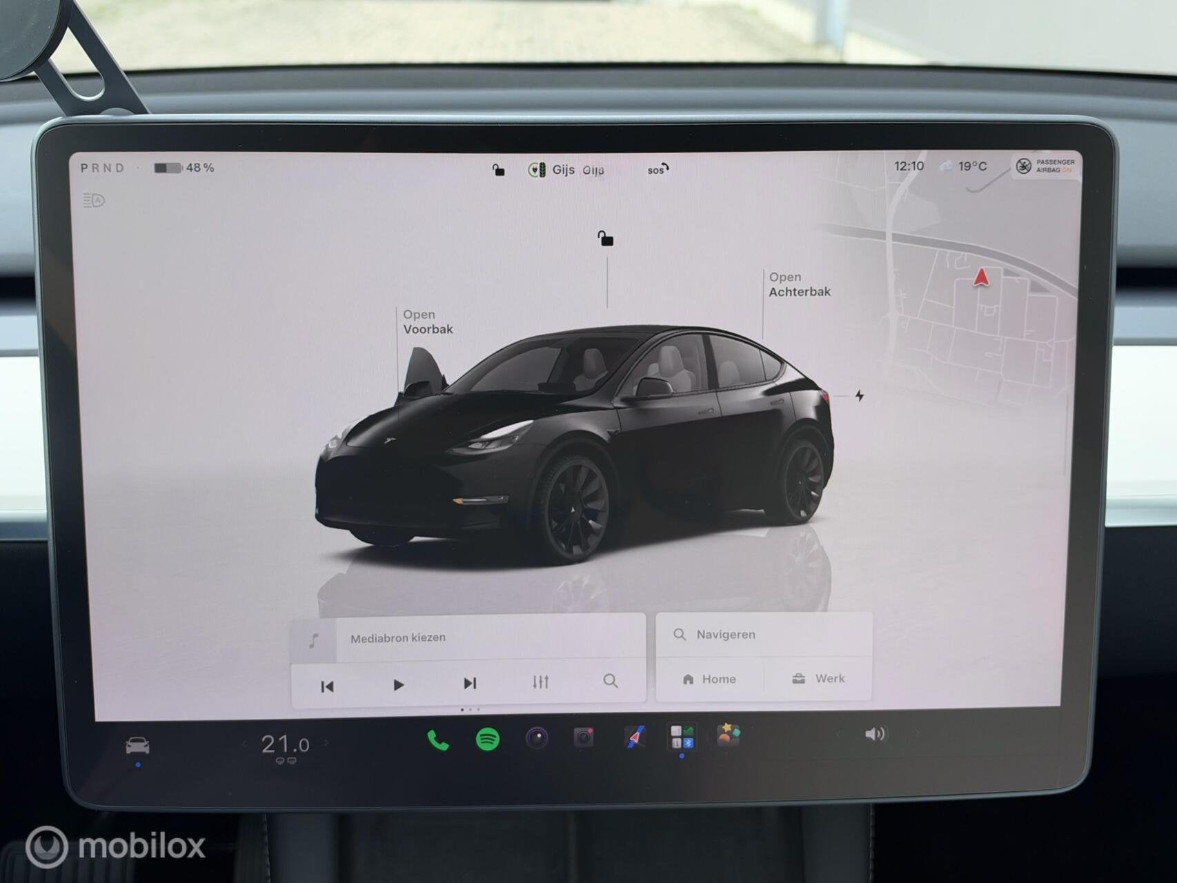 Foto 12 van Tesla Model Y Standard Range LFP | wit interieur | SOH 94%
