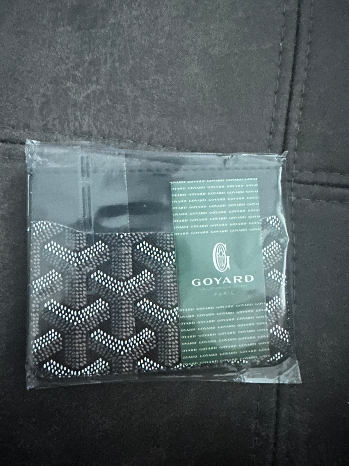 Pasjeshouder, Sieraden, Tassen en Uiterlijk, Portemonnees, Ophalen of Verzenden, Zo goed als nieuw, Zwart