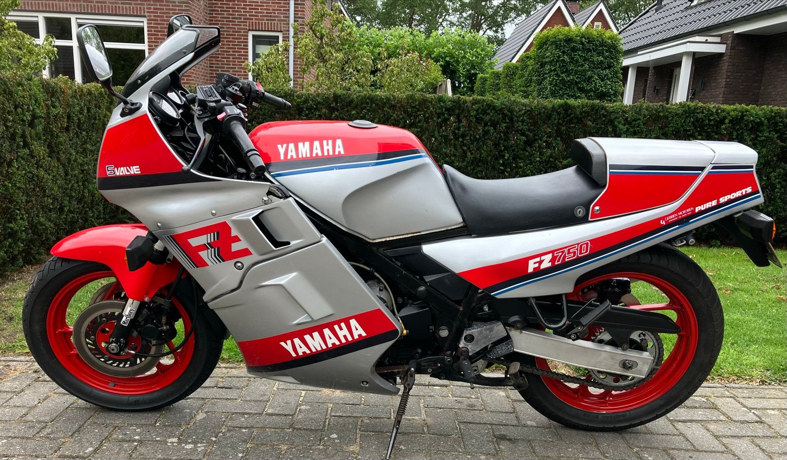 Yamaha FZ 750 - Klassieke Sportmotor uit 1985, Motoren, Motoren | Yamaha, Sportuitlaat, 4 cilinders, Motorrijbewijs A, Gebruikt