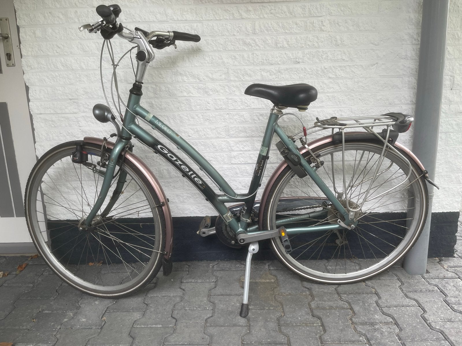 2 Gazelle Medeo sportfietsen (24 versn.) + gratis fietsendra, Ophalen, Gebruikt, Meer dan 20 versnellingen, Gazelle