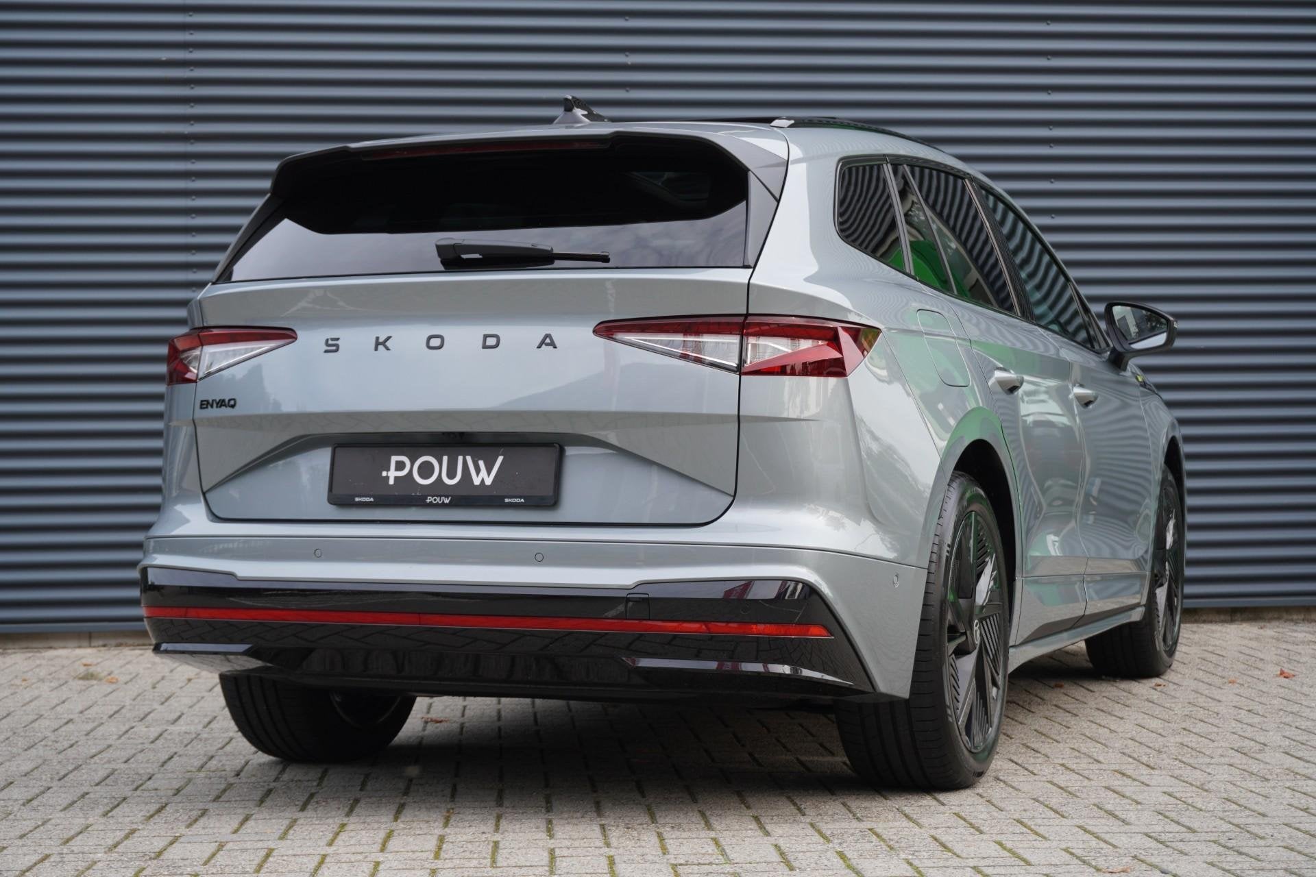 Skoda Enyaq 85X 340pk RS | Warmtepomp | Panoramadak | Trekha, Auto's, 12 maanden, 510 min, 568 km, 82 kWh