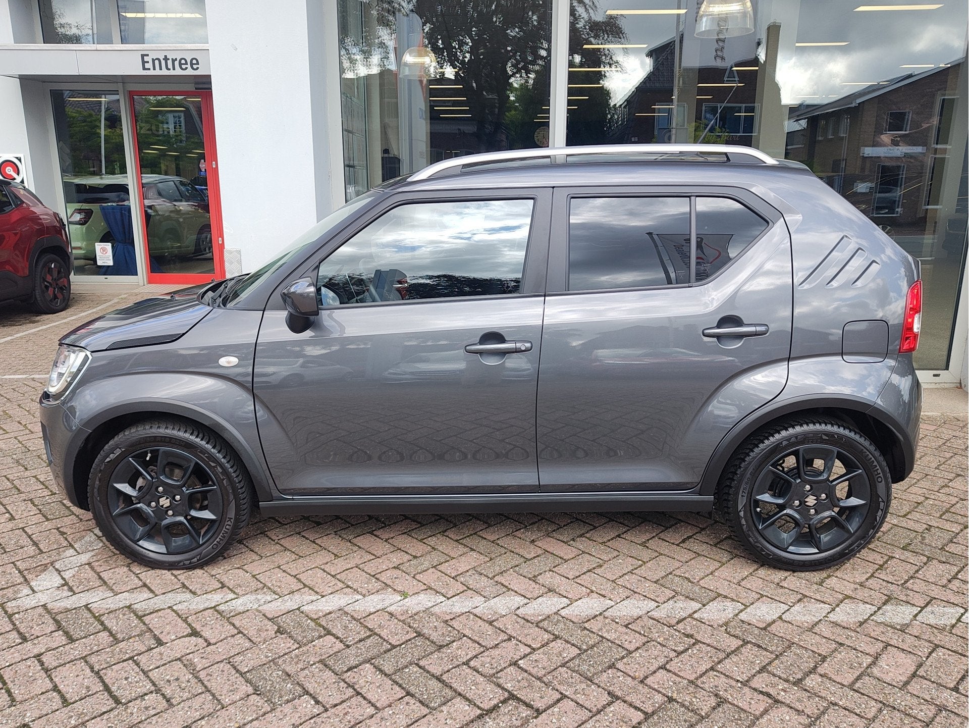 Suzuki Ignis 1.2 SMART HYBRID SELECT CVT Camera | Stoelverwa, Stof, Gebruikt, 4 cilinders, Bedrijf
