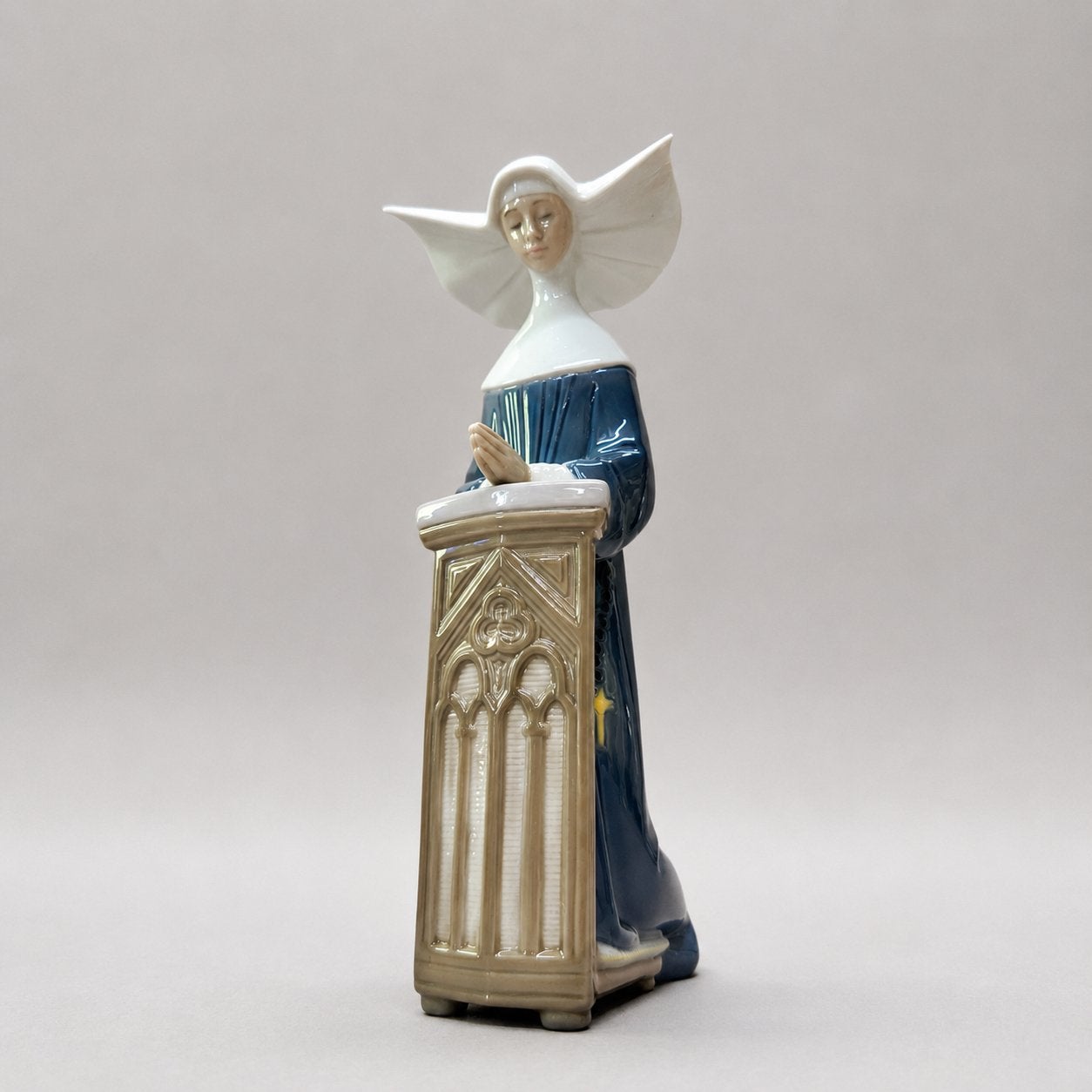 Lladró beeld – Meditation (Blue) – Model 5502 – José Puche, Verzamelen, Beelden en Beeldjes, Ophalen of Verzenden
