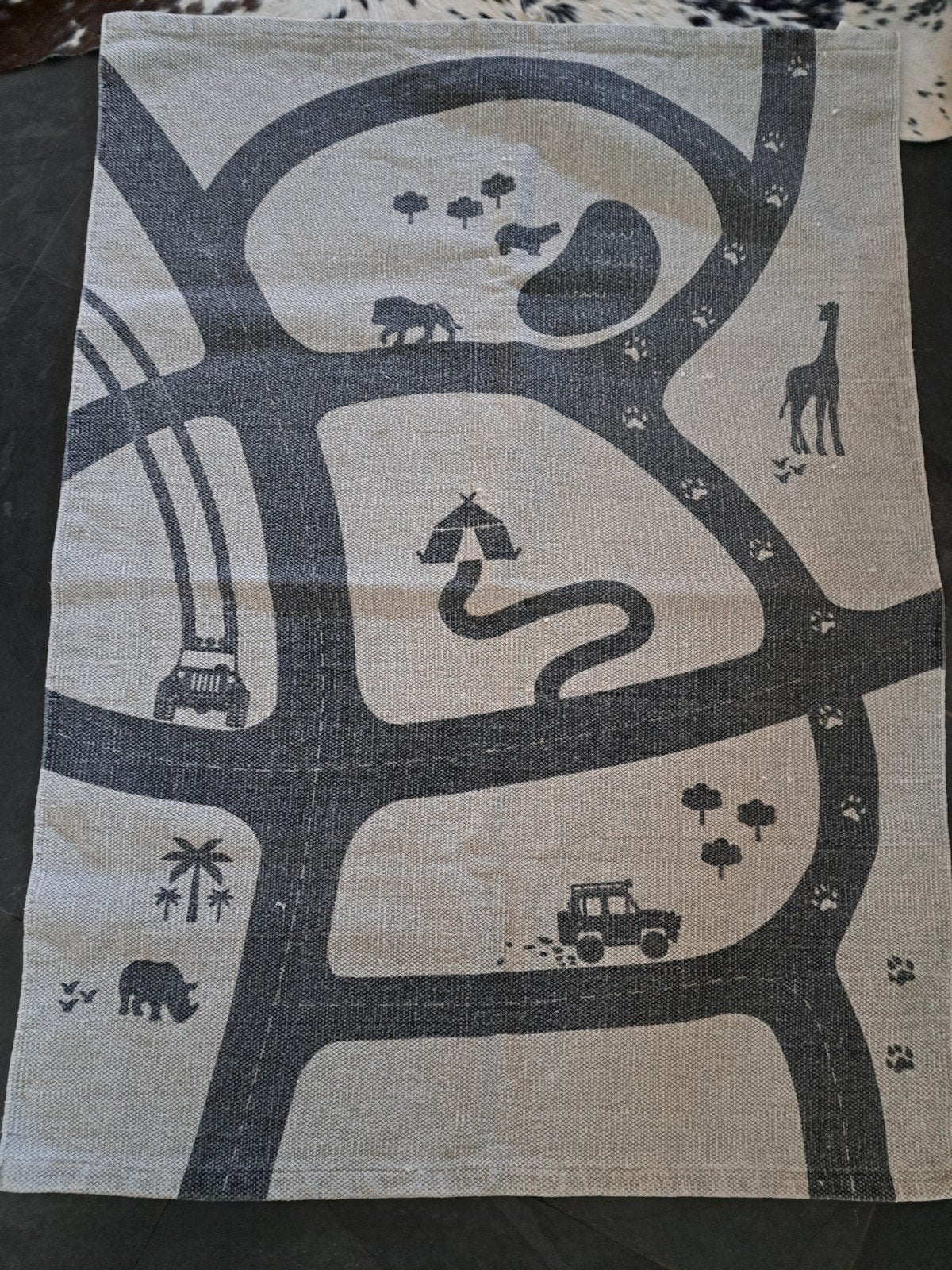 safari vloerkleed 90x130 cm, Kinderen en Baby's, Ophalen of Verzenden, Zo goed als nieuw