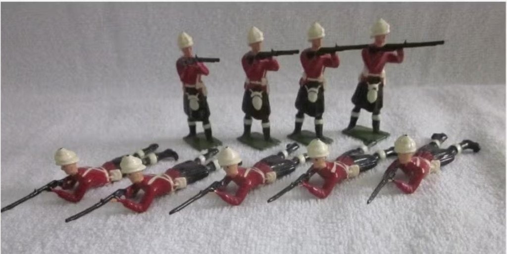 9 Britains schotse soldaten uit de Boerenoorlog ., Ophalen of Verzenden
