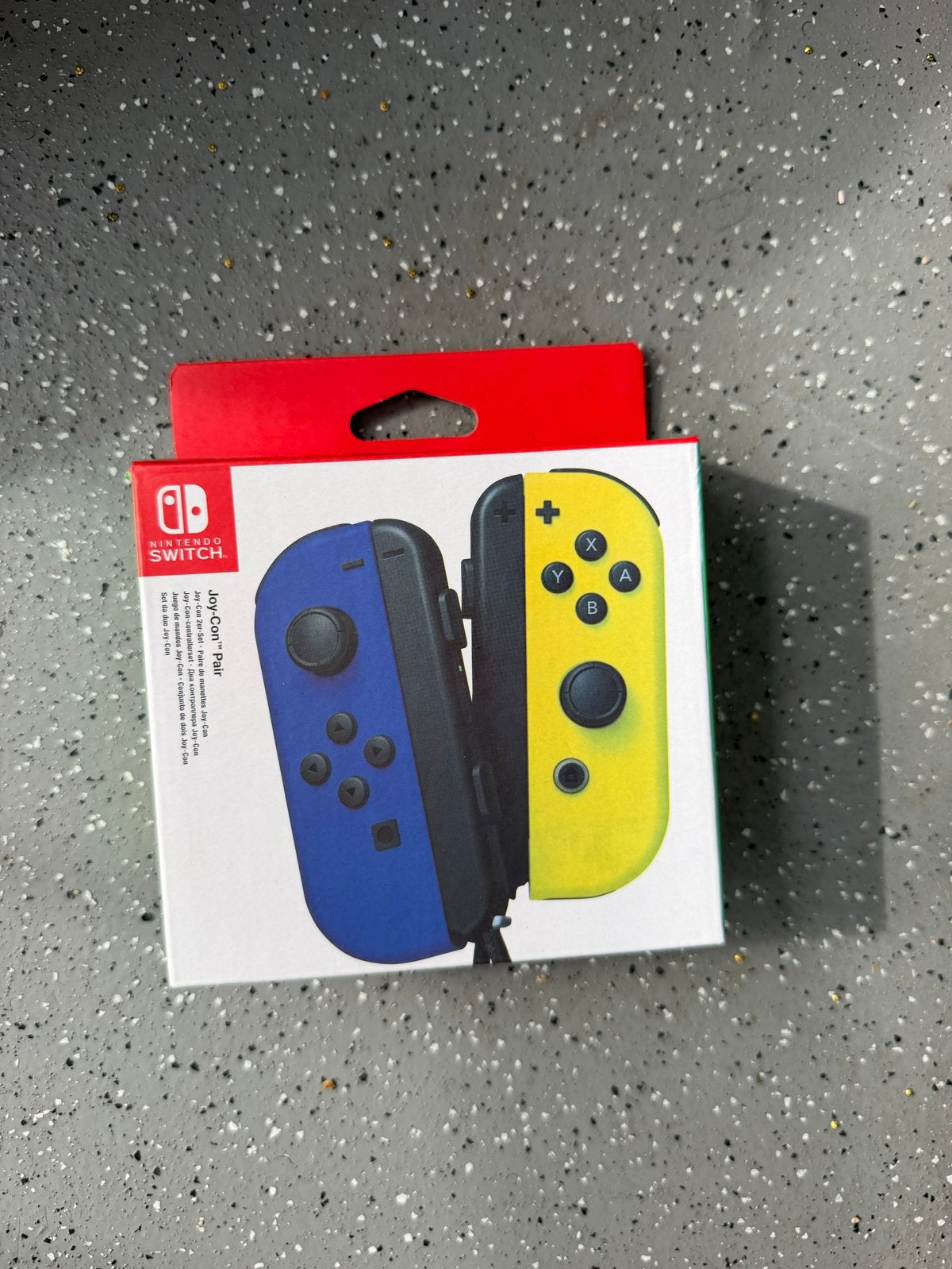 Nintendo Switch Joy-Con-controllers (geel/blauw), Ophalen of Verzenden, Nieuw, Met 2 controllers
