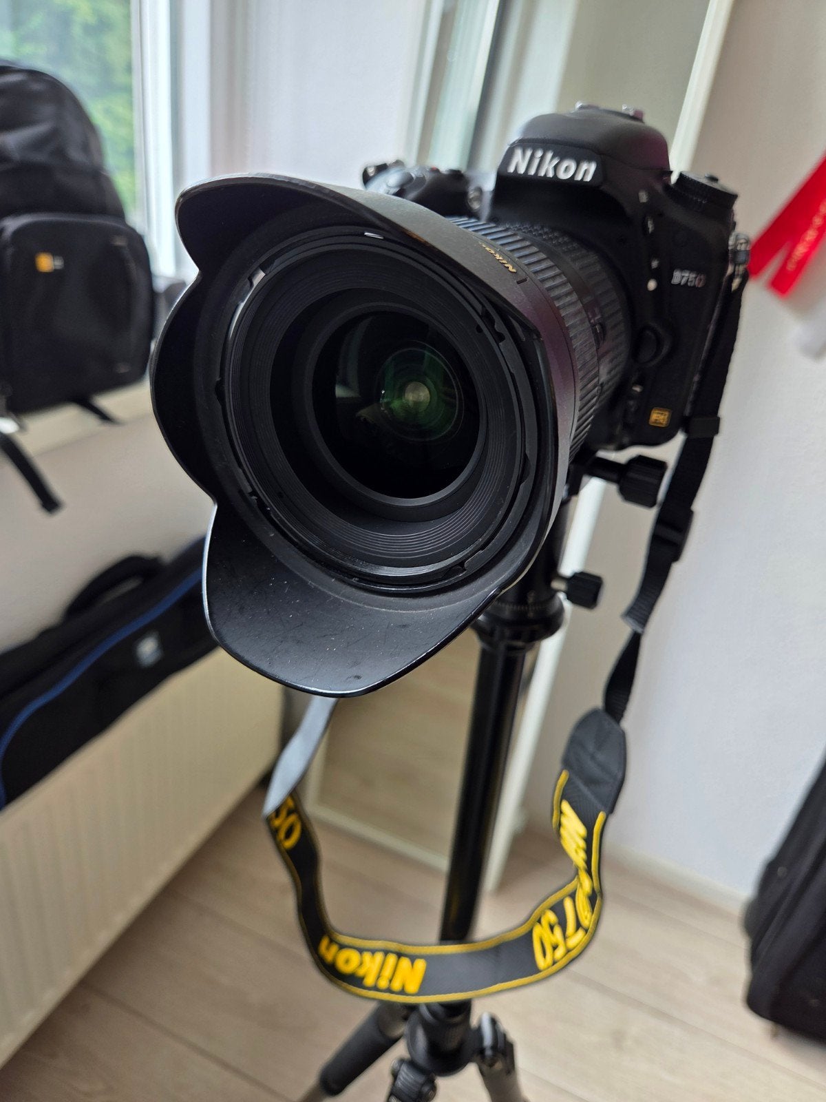 Nikon D750 complete set met 2 lenzen, statief en accessoires, Audio, Tv en Foto, Fotocamera's Digitaal, Spiegelreflex, Ophalen of Verzenden