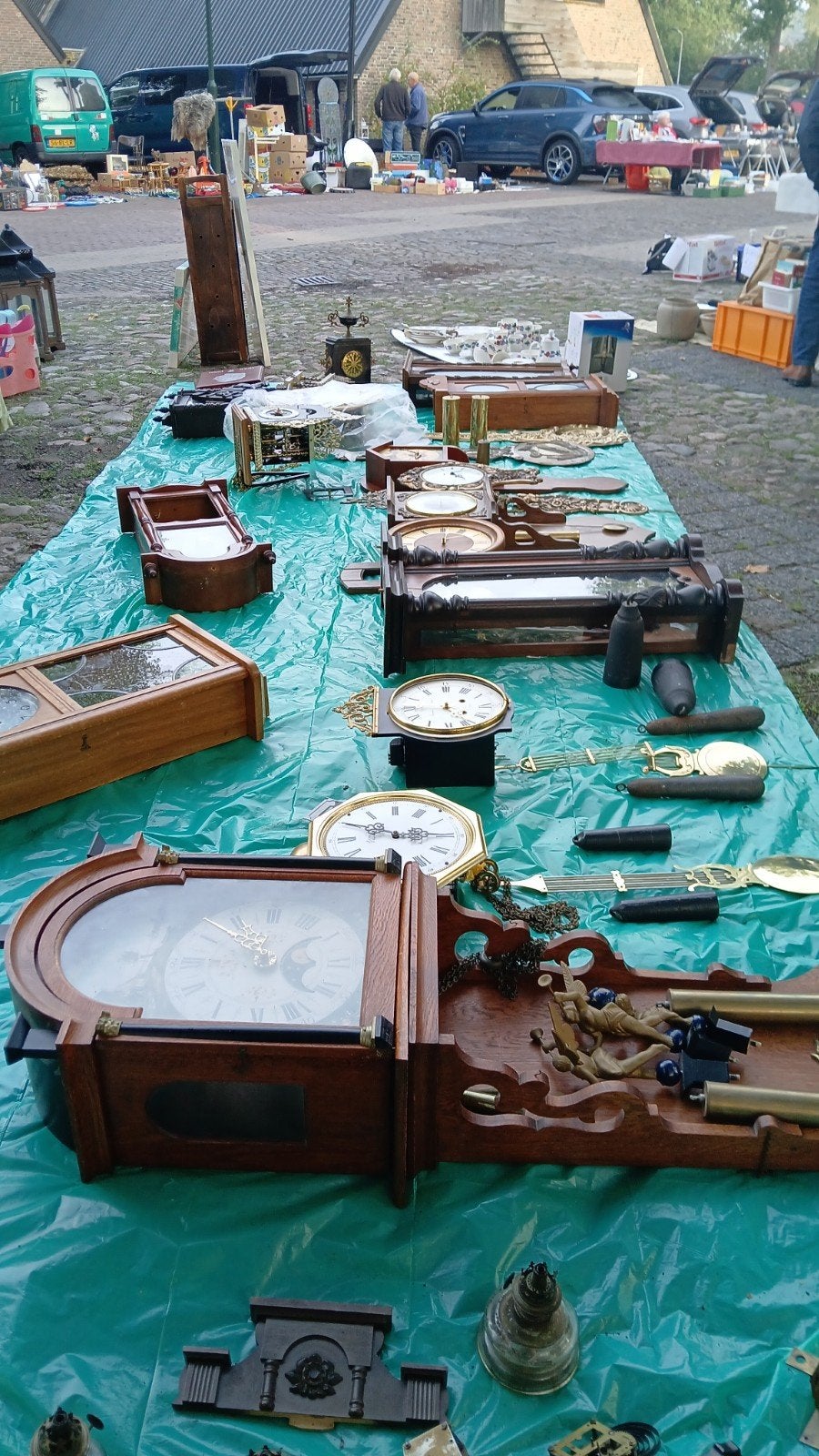 Diverse Klokken Te Koop - 17 klokken totaal, Ophalen