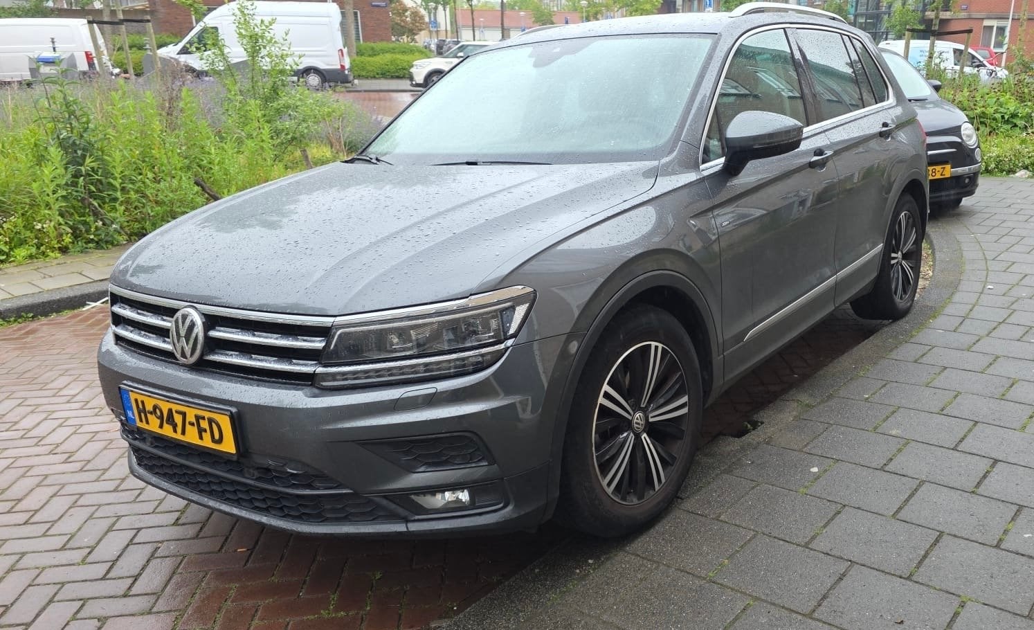 Volkswagen Tiguan 1.5 TSI ACT 150pk DSG 2018 Grijs, Auto's, 4 cilinders, 75 €/maand, Grijs, Particulier