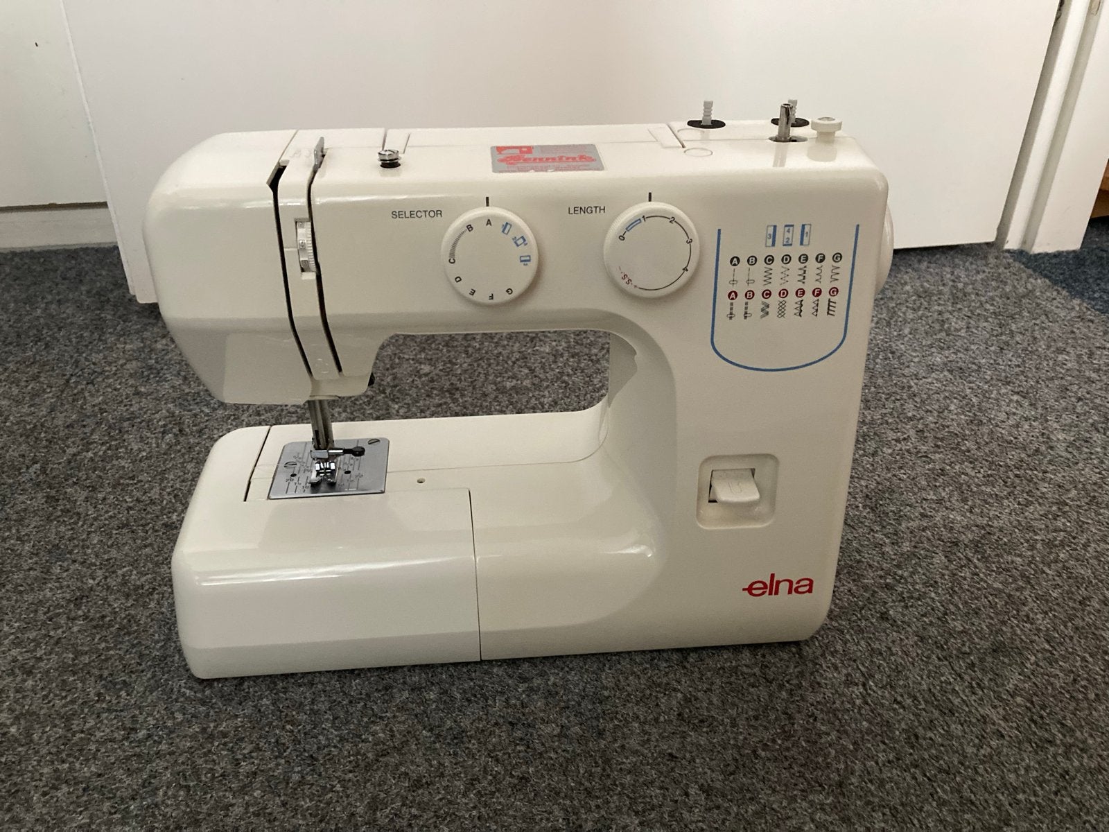 Elna 1000 NL Naaimachine - Zo goed als nieuw, Hobby en Vrije tijd, Ophalen of Verzenden, Zo goed als nieuw, Naaimachine, Overige merken